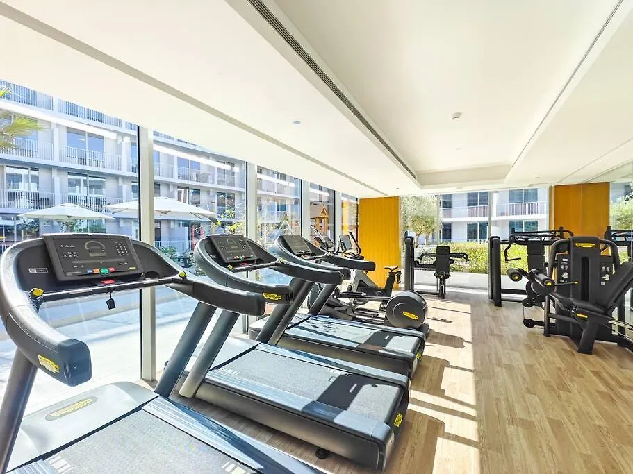 Apartment Modern Spacious- 2 Bedroom With Pool & Gym- Luma 22 Jvc Dubai