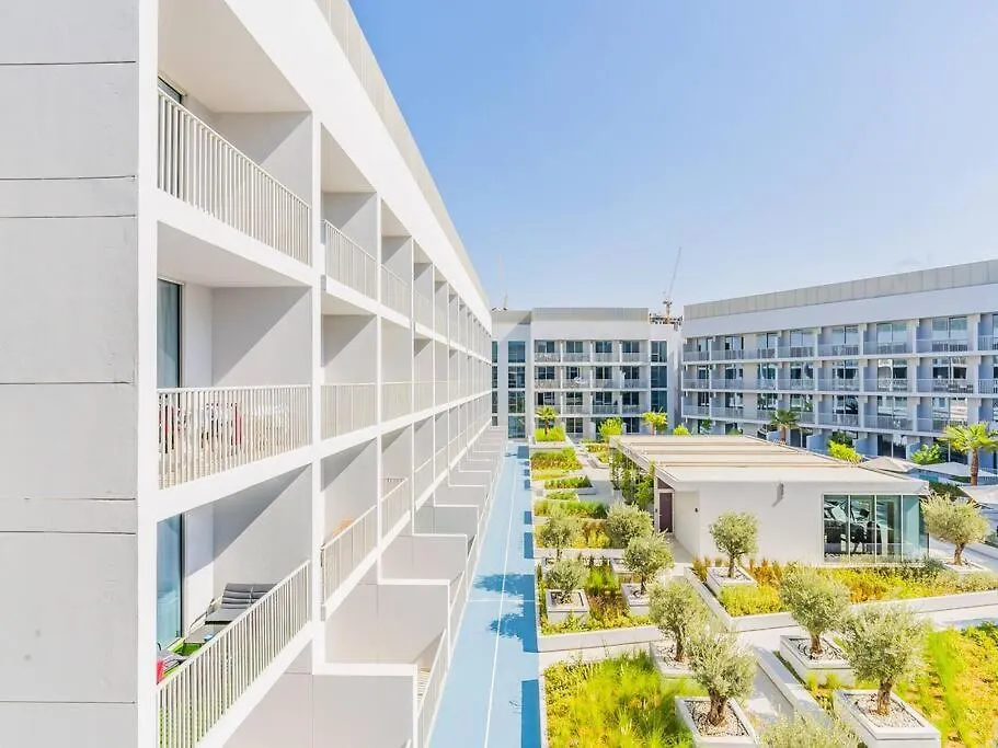 Modern Spacious- 2 Bedroom With Pool & Gym- Luma 22 Jvc Dubaj Spojené arabské emiráty